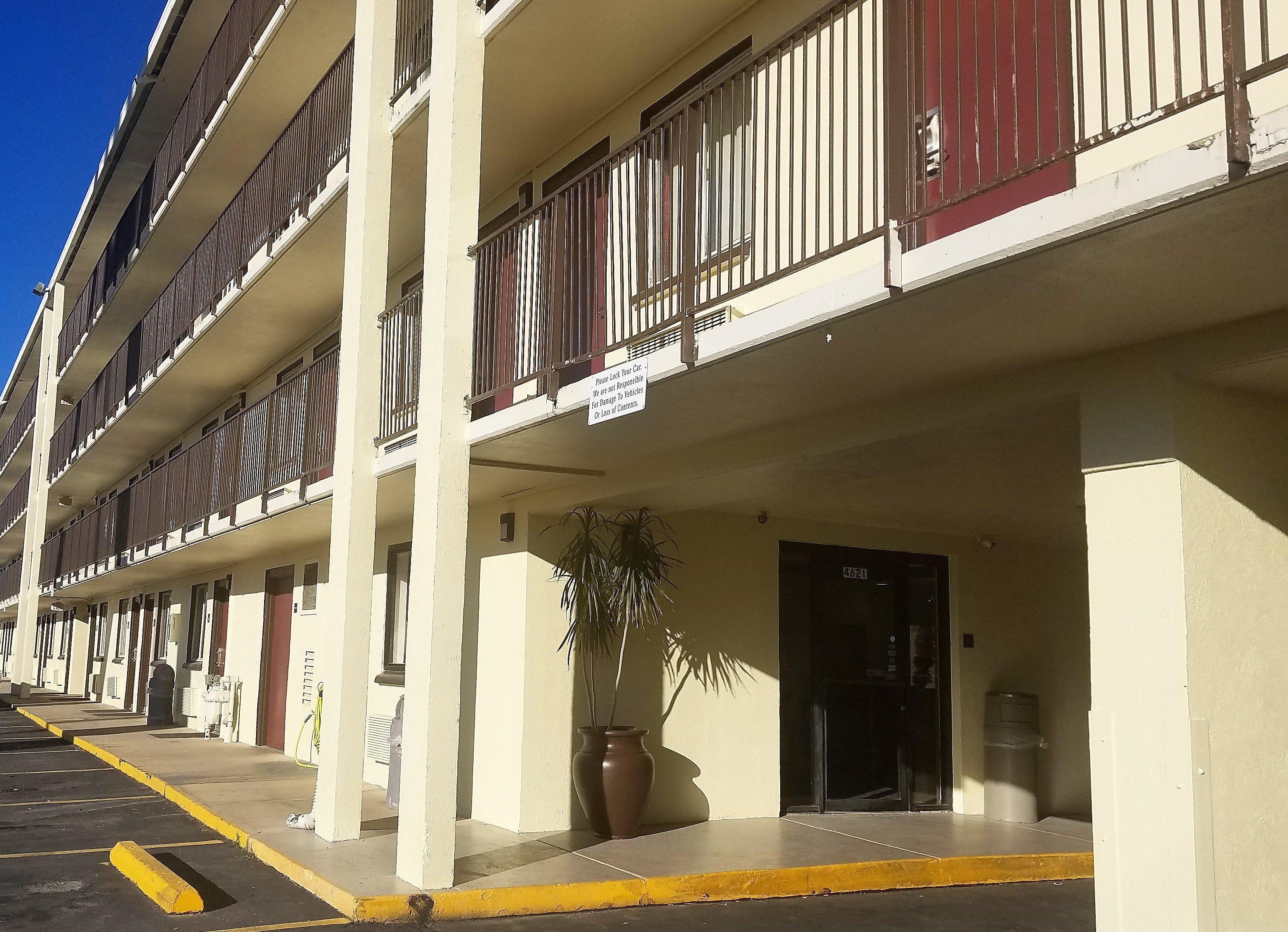 Red Roof Inn San Antonio Northeast - Rittiman Rd Экстерьер фото