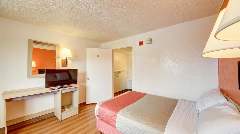 Red Roof Inn San Antonio Northeast - Rittiman Rd Экстерьер фото