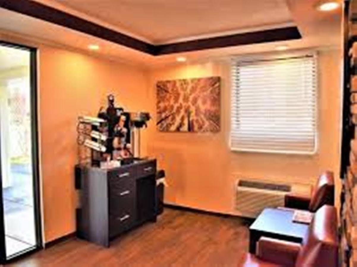 Red Roof Inn San Antonio Northeast - Rittiman Rd Экстерьер фото